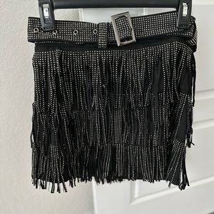 Black, size Small. No tag but never worn. So beautiful in person!